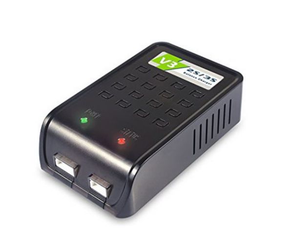 EV-PEAK V3, 230V LiPO töltő 2-3s, 800mAh
